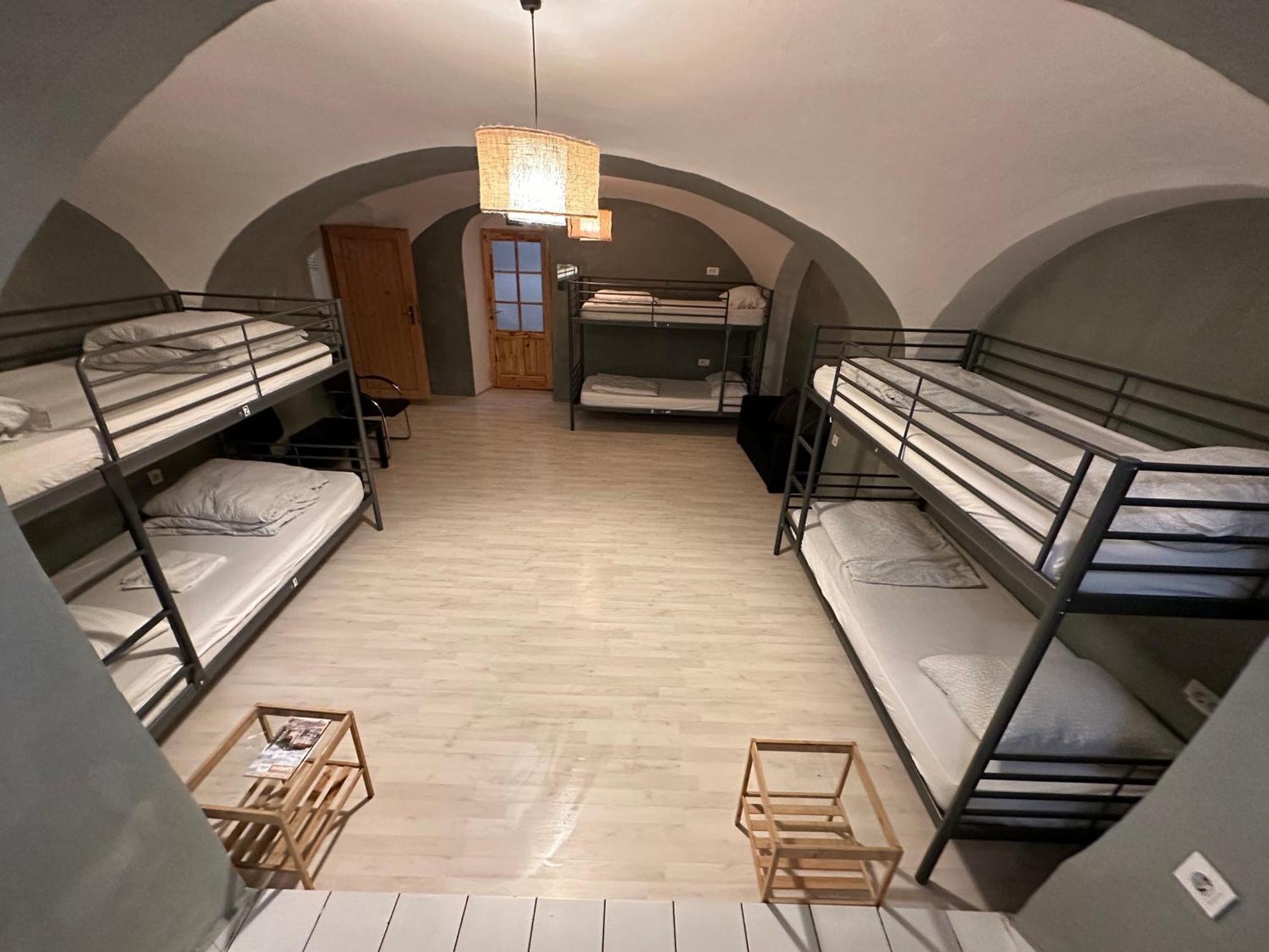 Posto Letto in Dormitorio per 6 Persone